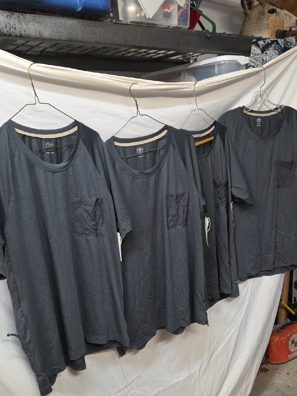 Athletic Works Men's Charcoal Short Sleeve Pocket Tee - Crew Neck Breathable